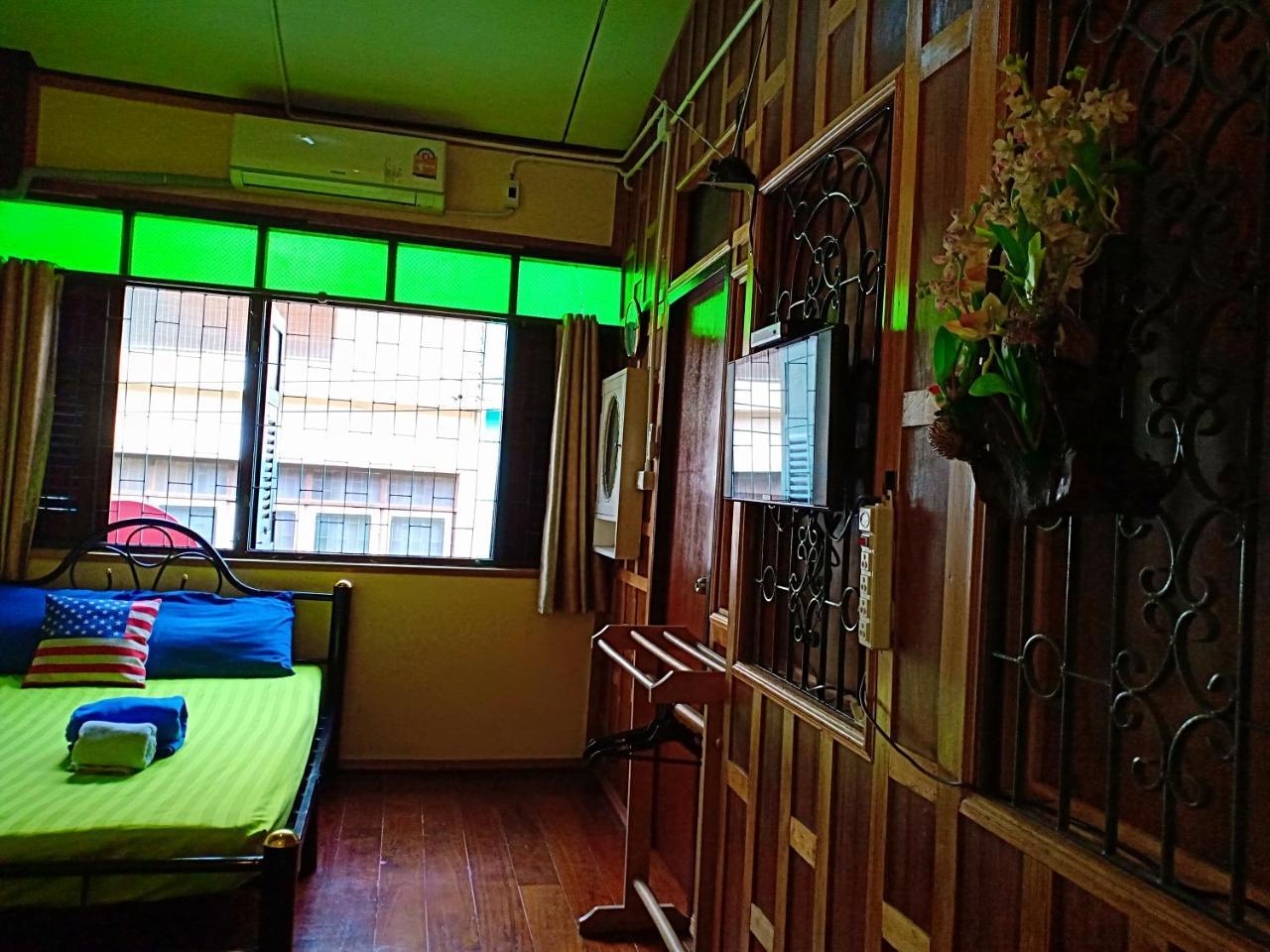 ホテル Santo House バンコク都 エクステリア 写真